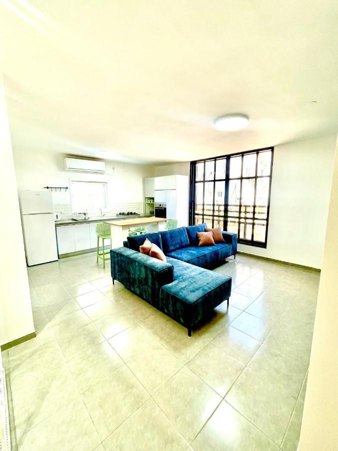 Gk Apartment Beauty Bat Yam Eksteriør billede
