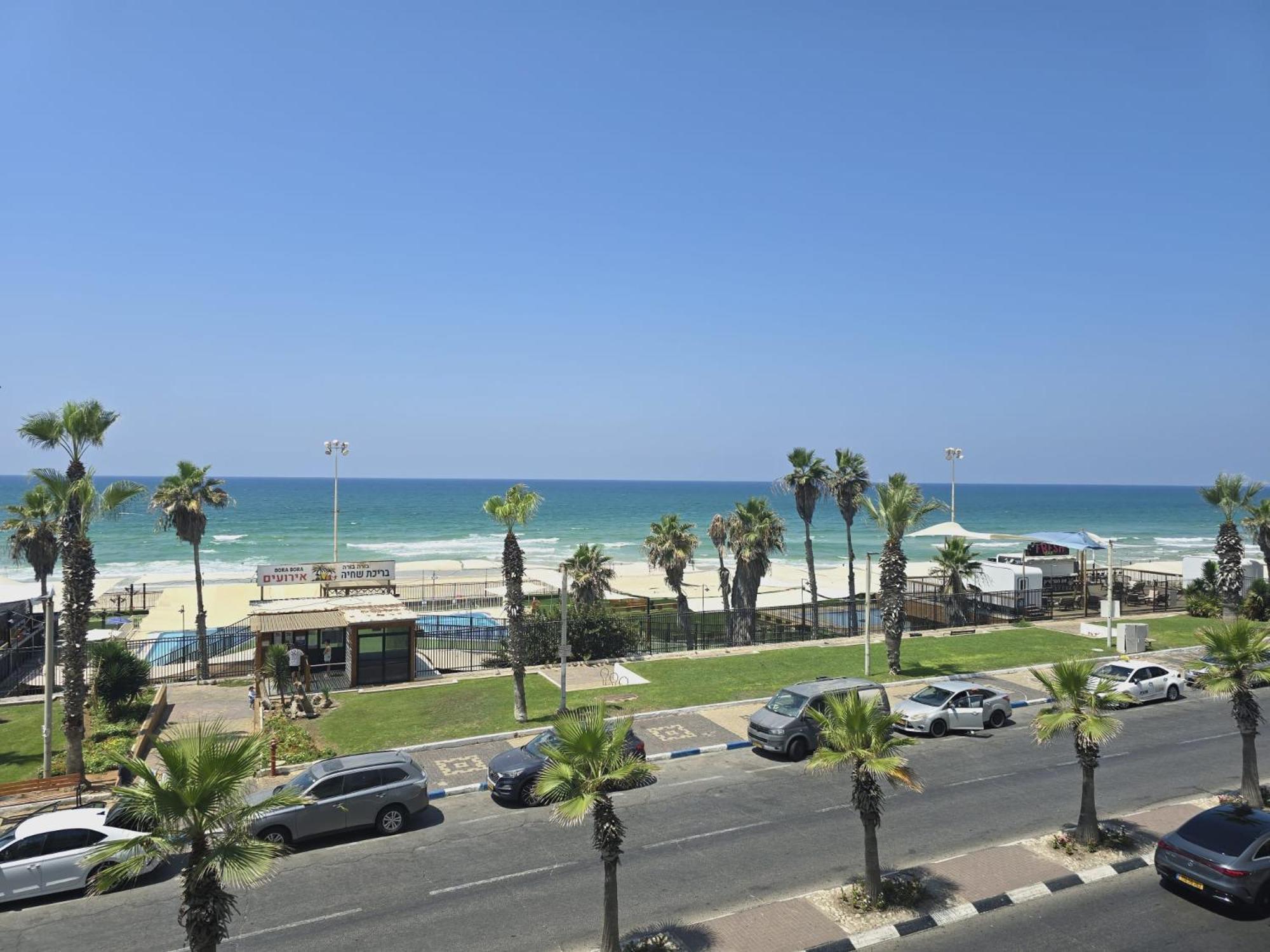 Gk Apartment Beauty Bat Yam Eksteriør billede