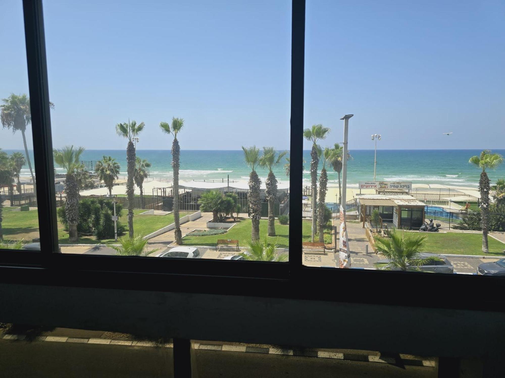 Gk Apartment Beauty Bat Yam Eksteriør billede