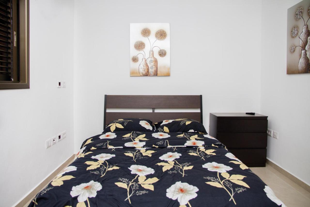 Gk Apartment Beauty Bat Yam Eksteriør billede