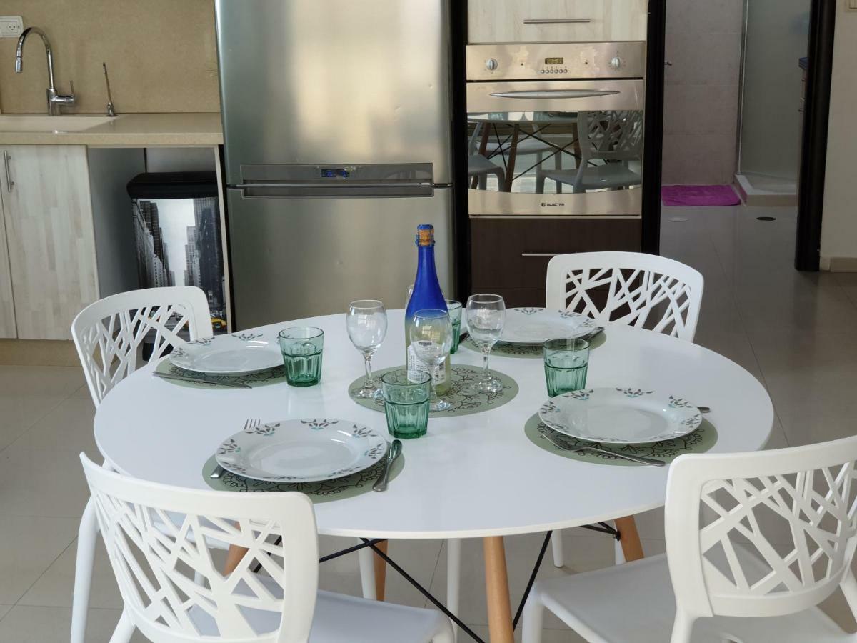 Gk Apartment Beauty Bat Yam Eksteriør billede